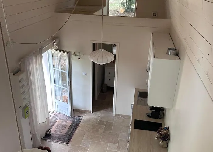 Charmante Dependance Etriche